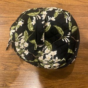 Vera Bradley make up bag